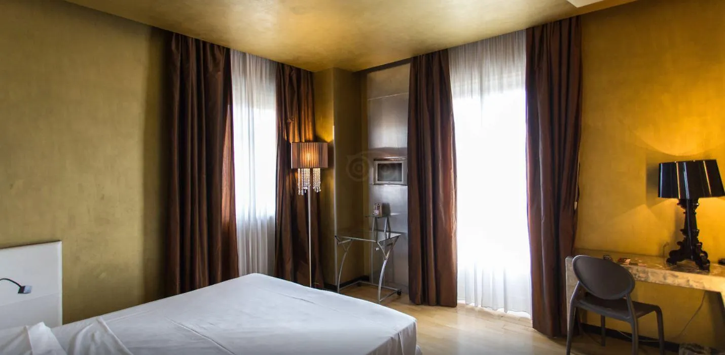 Hotel VdB NEXT Catánia Italië